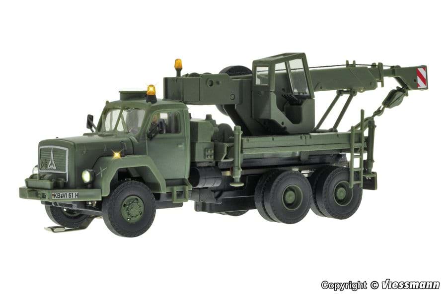 Picture of MAGIRUS DEUTZ 3-achs Bergekran mit Rundumleuchte, Militär, Funktionsmodell -CARmotion-