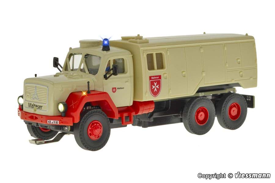 Picture of Malteser MAGIRUS DEUTZ 3-achs mit Rundumleuchte, Funktionsmodell -CARmotion-